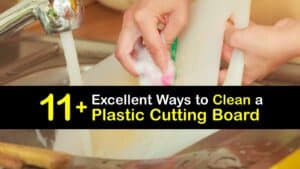 How to Clean a Plastic Cutting Board titleimg1